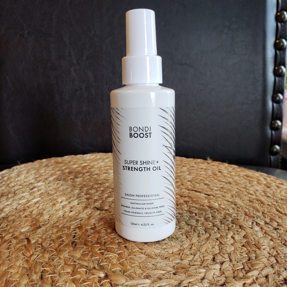 Bondi Boost Super Shine + Strength Oil - Picture 4 of 7